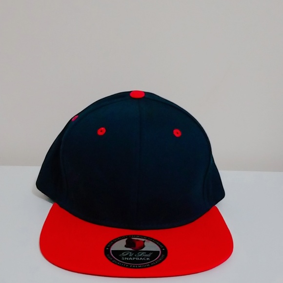 Snapback - Picture 3 of 4